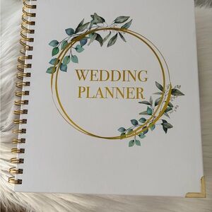 Elegant Wedding Planner with Gold Accents
